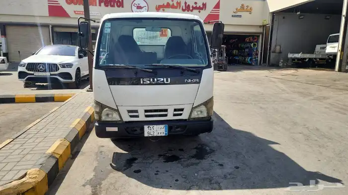 دينا قلاب ايسوزو مديل 2006 1