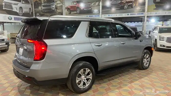 يوكن 2023 قصير دبل ثلاجه وارد الجميح بحالة الوكالة 4