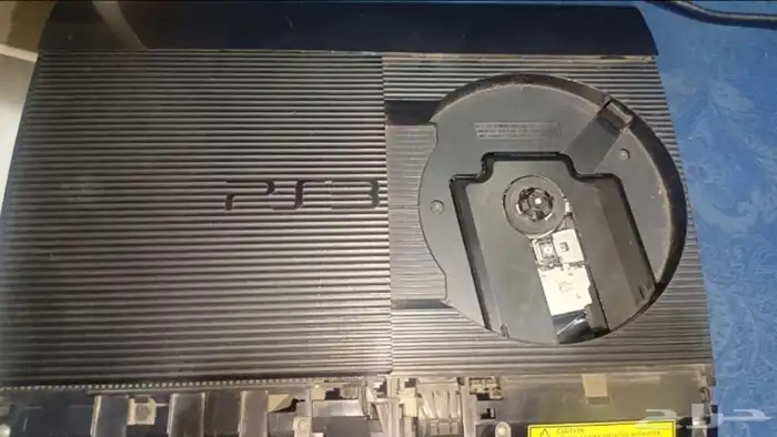 سوني 3شغال بس الزر حق التشغيل مافي بي اي شي 2