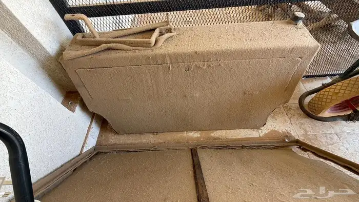 طبق و تانكي و درج مخفي طبق لاند كلوزر 1