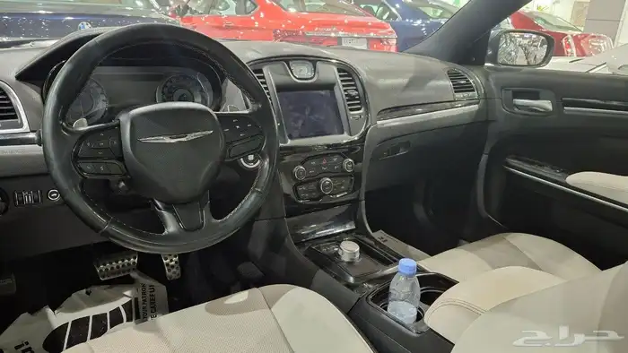 كريسلر 300 2020 مستعملة  مفحوصة مضمونه مصينه 4