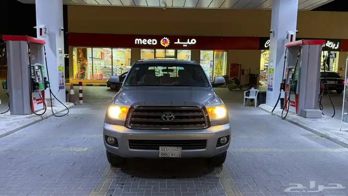 تايوتا سكويا 2014 12