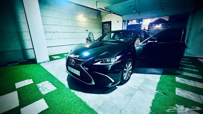 لكزس ES هايبرد 13