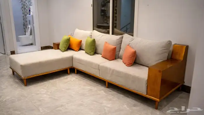 قسمين مع ملعب كوره للإيجار السنوي 35