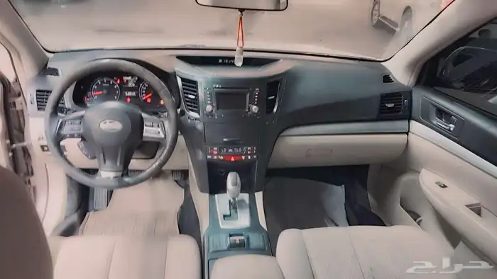 سوبارو أوت بارك 8