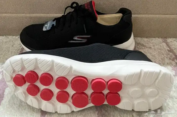 جزمة سكتشرز للبيع 3