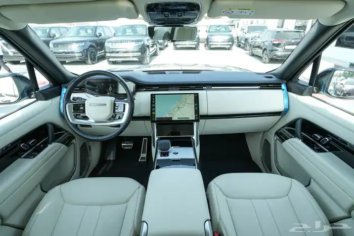 2025 Range Rover Autobiography V6 جديد اصفار 8