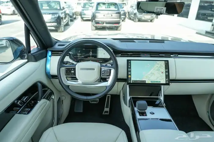 2025 Range Rover Autobiography V6 جديد اصفار 5