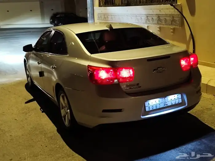 للبيع ماليبو وكاله ممشى قليل مخزنة بالهفوف 4 سلندر 45