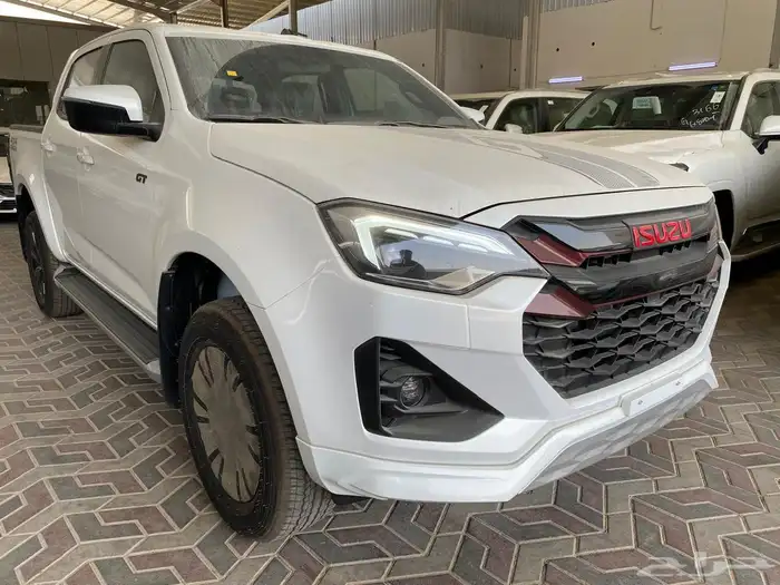 ايسوزو ديماكس غمارتين ديزل GT 2026 2