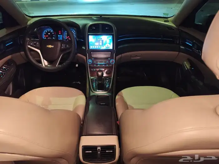 للبيع ماليبو وكاله ممشى قليل مخزنة بالهفوف 4 سلندر 44