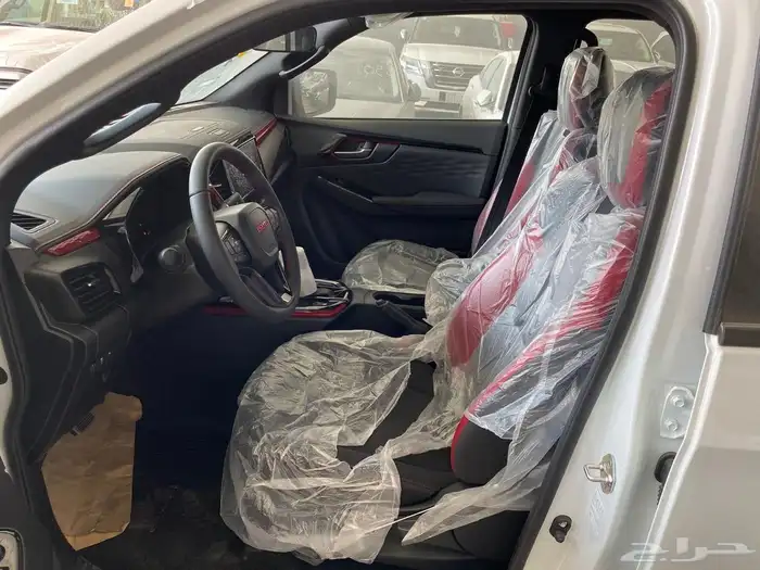 ايسوزو ديماكس غمارتين ديزال GT جير اتوماتيك موديل 2026 6