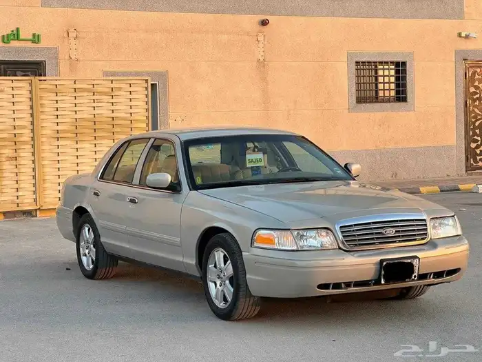 فورد فكتوريا سعودي 2010 3