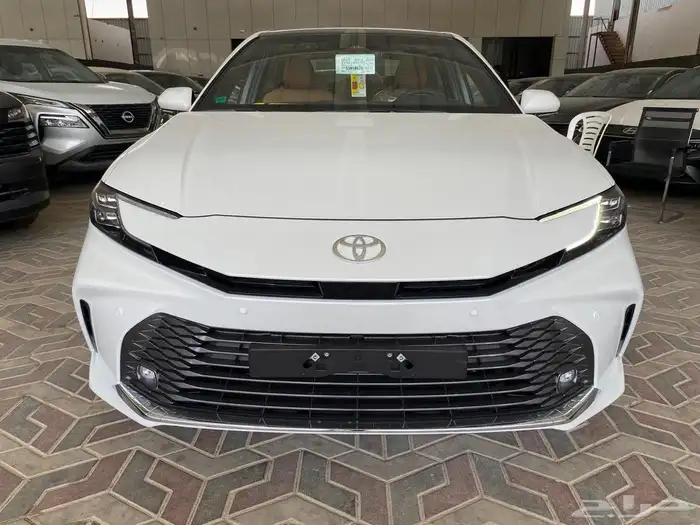 تويوتا كامري جراندي GLE فل كامل الساير 2025 6