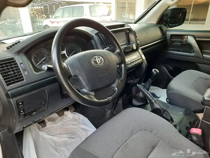 تويوتا جي 2011 قير عادي 10