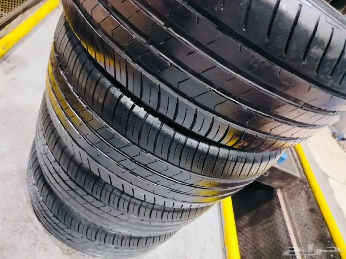 طقم كفرات امامي 225 45 19 الخلفي 255 40 19 1