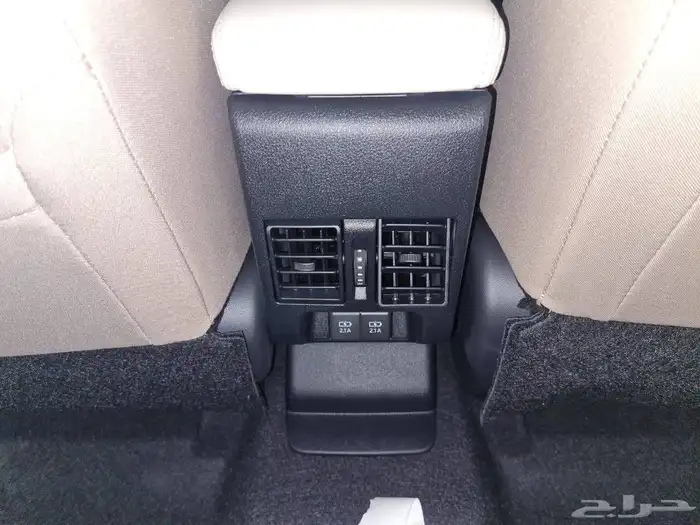 تويوتا يارس YX 2026 12