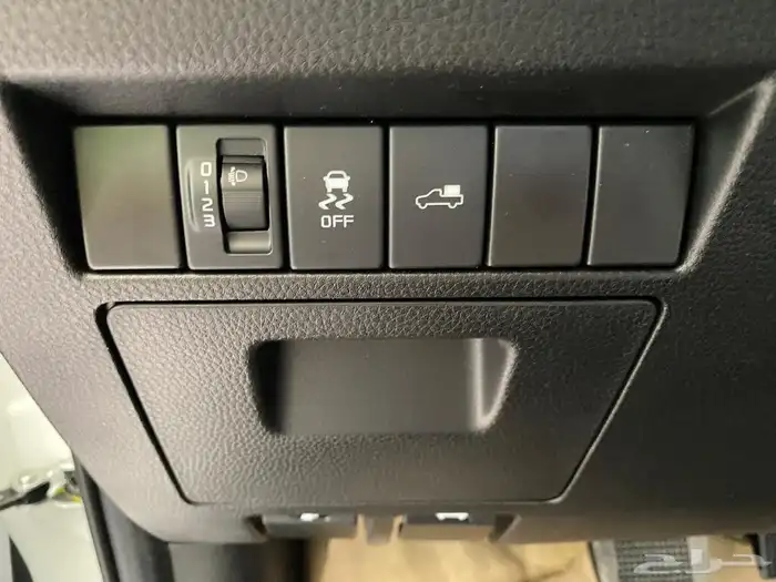 ايسوزو ديماكس غمارتين ديزال GT جير اتوماتيك موديل 2026 10