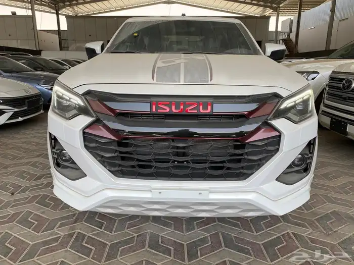 ايسوزو ديماكس غمارتين ديزال GT جير اتوماتيك موديل 2026 0