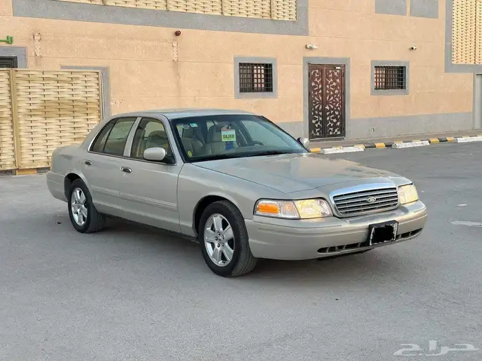 فورد فكتوريا سعودي 2010 13