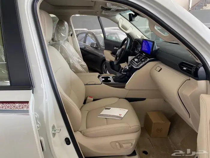 لاندكروزر جي اكس ار الساير الاصلي L5 2025 12