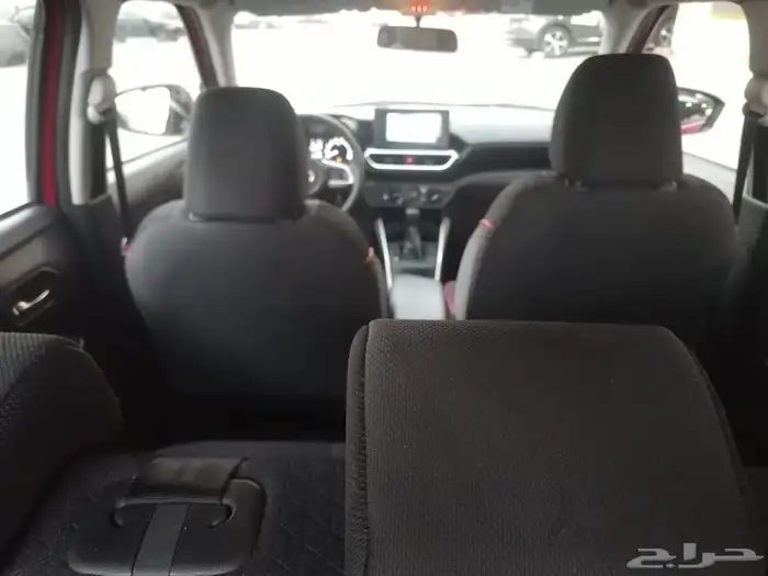 للبيع تويوتا رايز الموديل 2023 بحالة ممتازة جدا 25