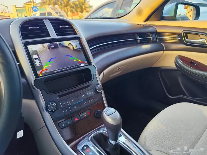 للبيع ماليبو وكاله ممشى قليل مخزنة بالهفوف 4 سلندر 27