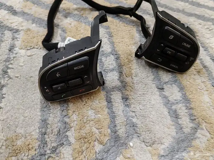 يتوفر مثبت سرعه اصلي مستعمل النترا وتوسان و اوبتما وسبورتاج 2