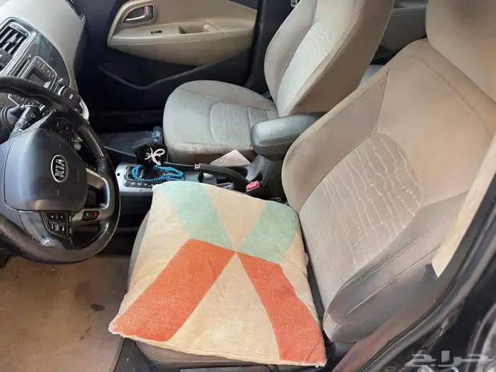 كيا ريو هاتش باك فل 7