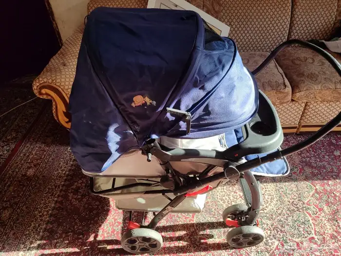 عربية اطفال طابقين استعمال نظيف جدا بسعر 125 ريال 0