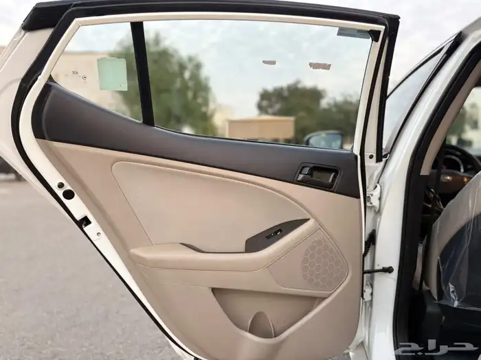 للبيع كيا اوبتما 2013 ستاندر وكاااله 29