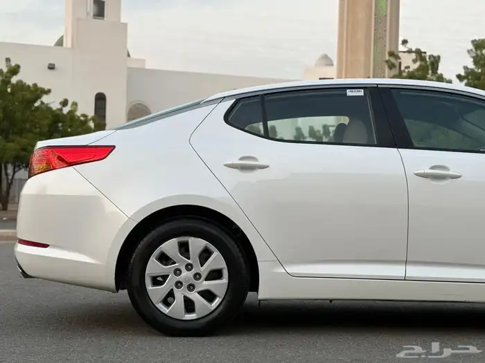 للبيع كيا اوبتما 2013 ستاندر وكاااله 7