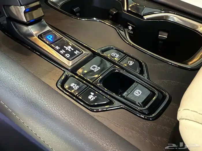 لكزس ار اكس 350 فل كامل وارد كندى سليمة كرت 19