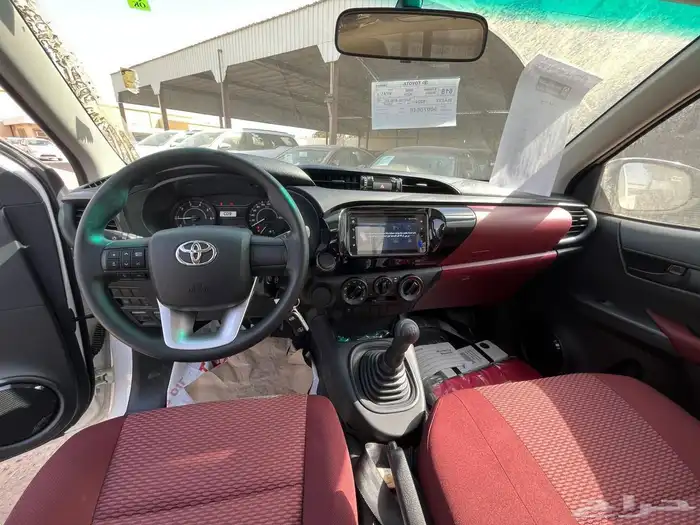 تويوتا هايلوكس 2025 GL ديزل 2.4 5