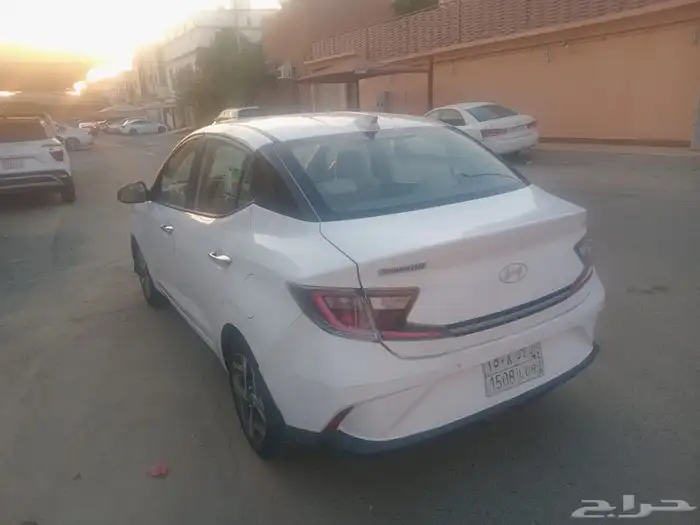 i10مصدومة ومصلحة للبيع 3