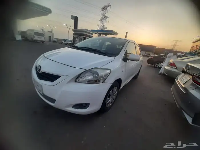 يارس 2010 قير عادي 0