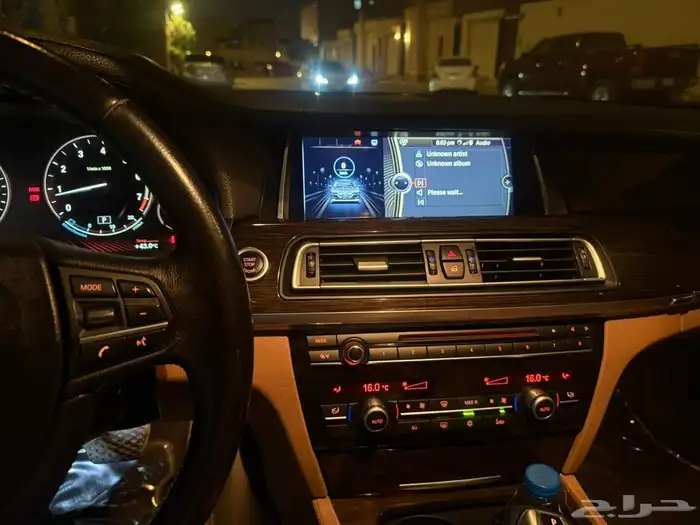 شاشة بي ان دبليو BMW 740 2012 7