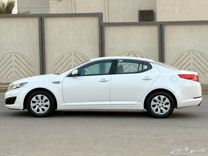 للبيع كيا اوبتما 2013 ستاندر وكاااله 5