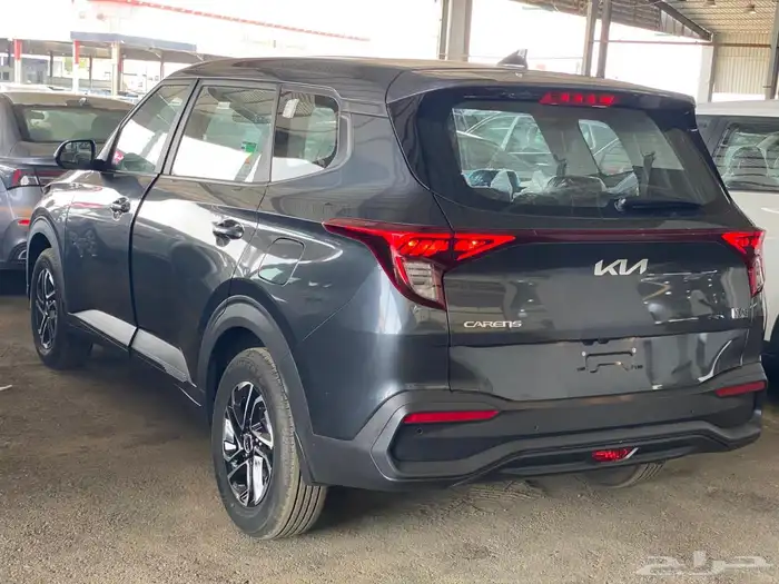 كيا كارينز مطور 7 مقاعد 2025 GL 18