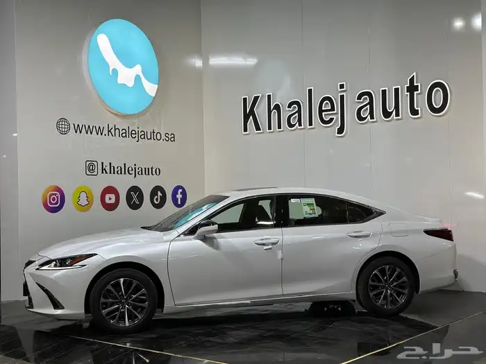 لكزس Es 250 بنزين 2025 5
