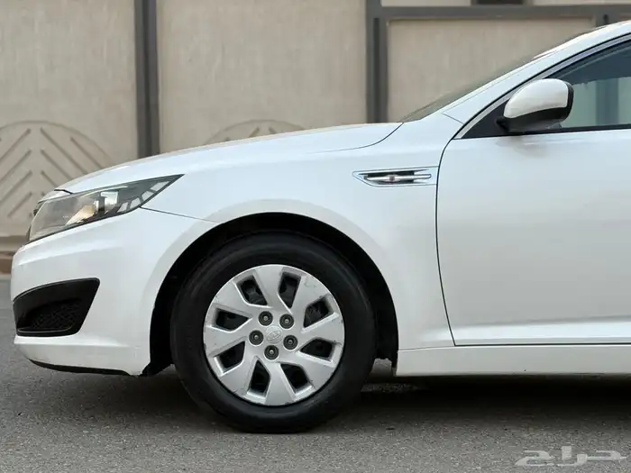 للبيع كيا اوبتما 2013 ستاندر وكاااله 8