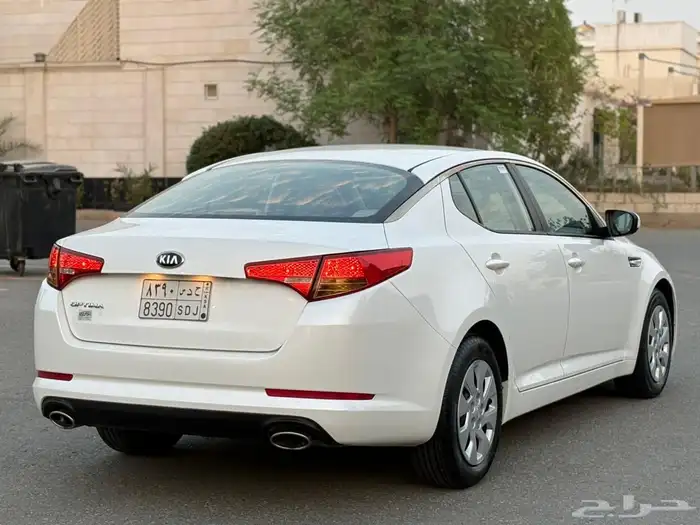 للبيع كيا اوبتما 2013 ستاندر وكاااله 10