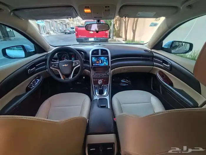 للبيع ماليبو وكاله ممشى قليل مخزنة بالهفوف 4 سلندر 30