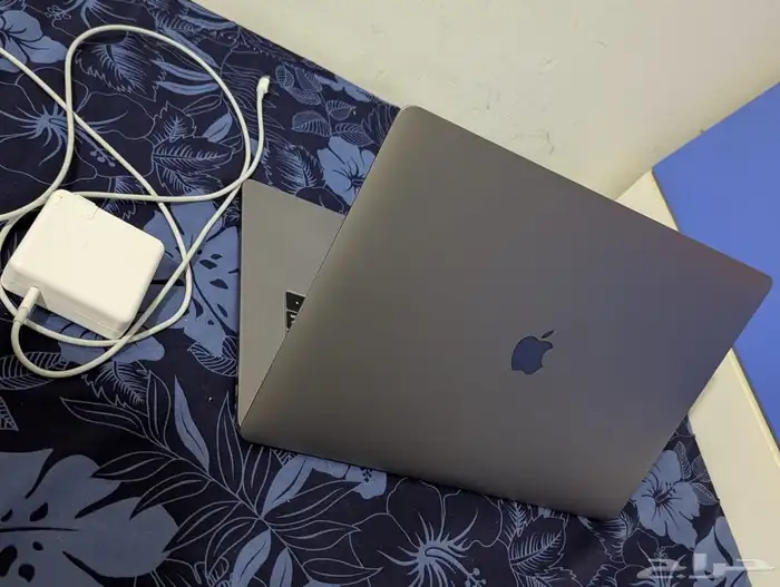 ماك بوك برو اي 9 ريم 32 جيجا ستوريج 500 جيجابايت 1