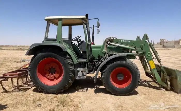 حراثه فنت اربعه سرندل دبل معها جميع معداتها نظيفه 11