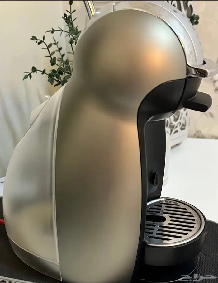 آلة قهوة دولتشي قوستو 0