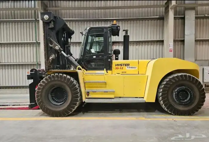 تاجير رافعات شوكيه كرينات معدات ثقيله تغطيه مشاريع 27