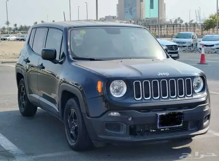 جيب رينيجيد سبورت 2016 للبيع - نظيف جدا  - ممشى قليل 2