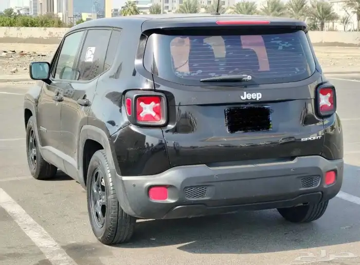 جيب رينيجيد سبورت 2016 للبيع - نظيف جدا  - ممشى قليل 4