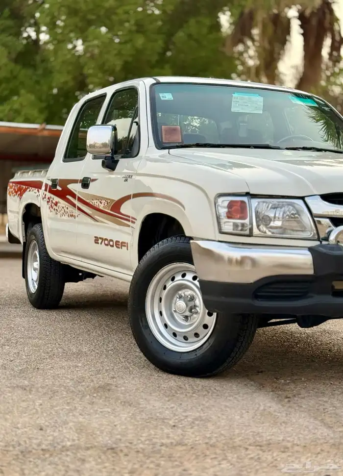 للبيع هايلكس غمارتين 2003 ((GL))نظيف 25